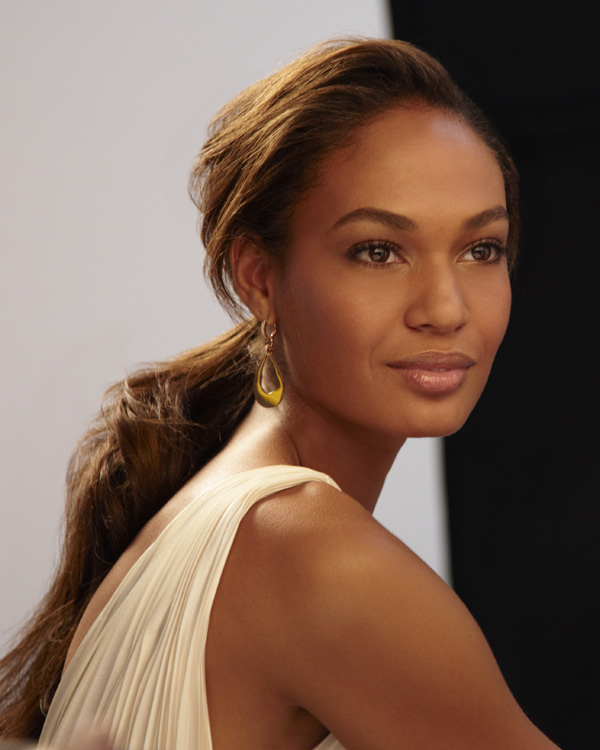 Estée Lauder Names Joan Smalls New Global Spokesmodel - Makeup and