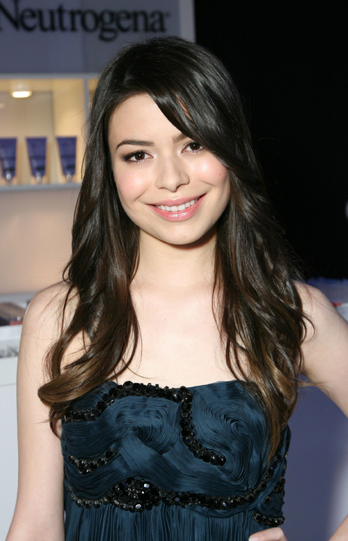 miranda cosgrove without makeup