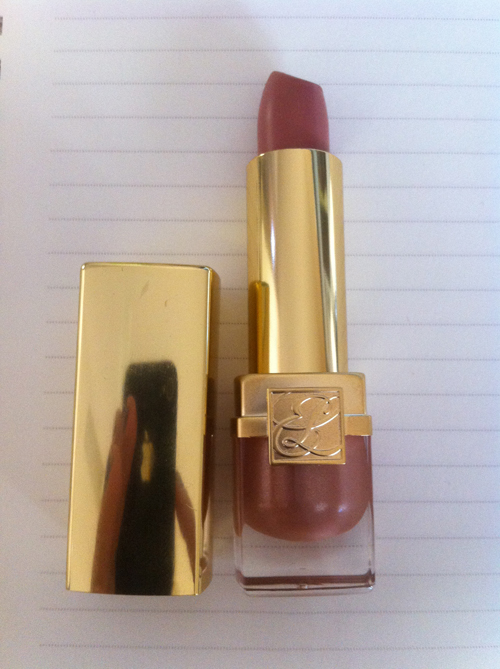 color 919 fantastical lipstick