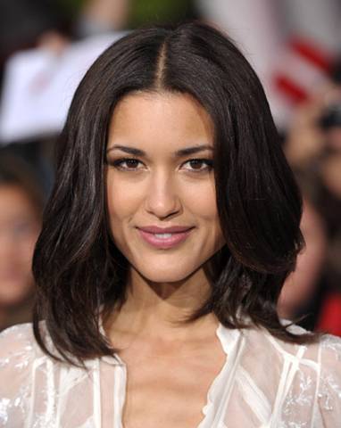 Julia Jones At The Twilight Saga: Breaking Dawn Part Premiere - julia_jones