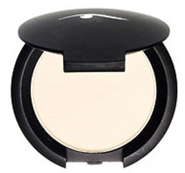 Amazing Cosmetics Powder Set